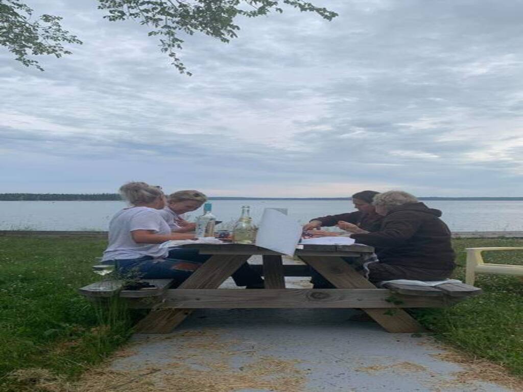 Main Bathroom Upstsirs