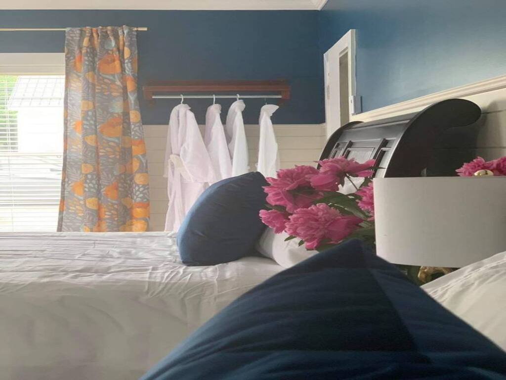 Water St. Bedroom Balcony